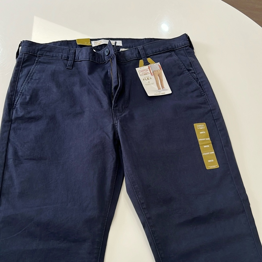 Signature by Levi Strauss & Co. Gold Men's Straight Stretch Chino Pants